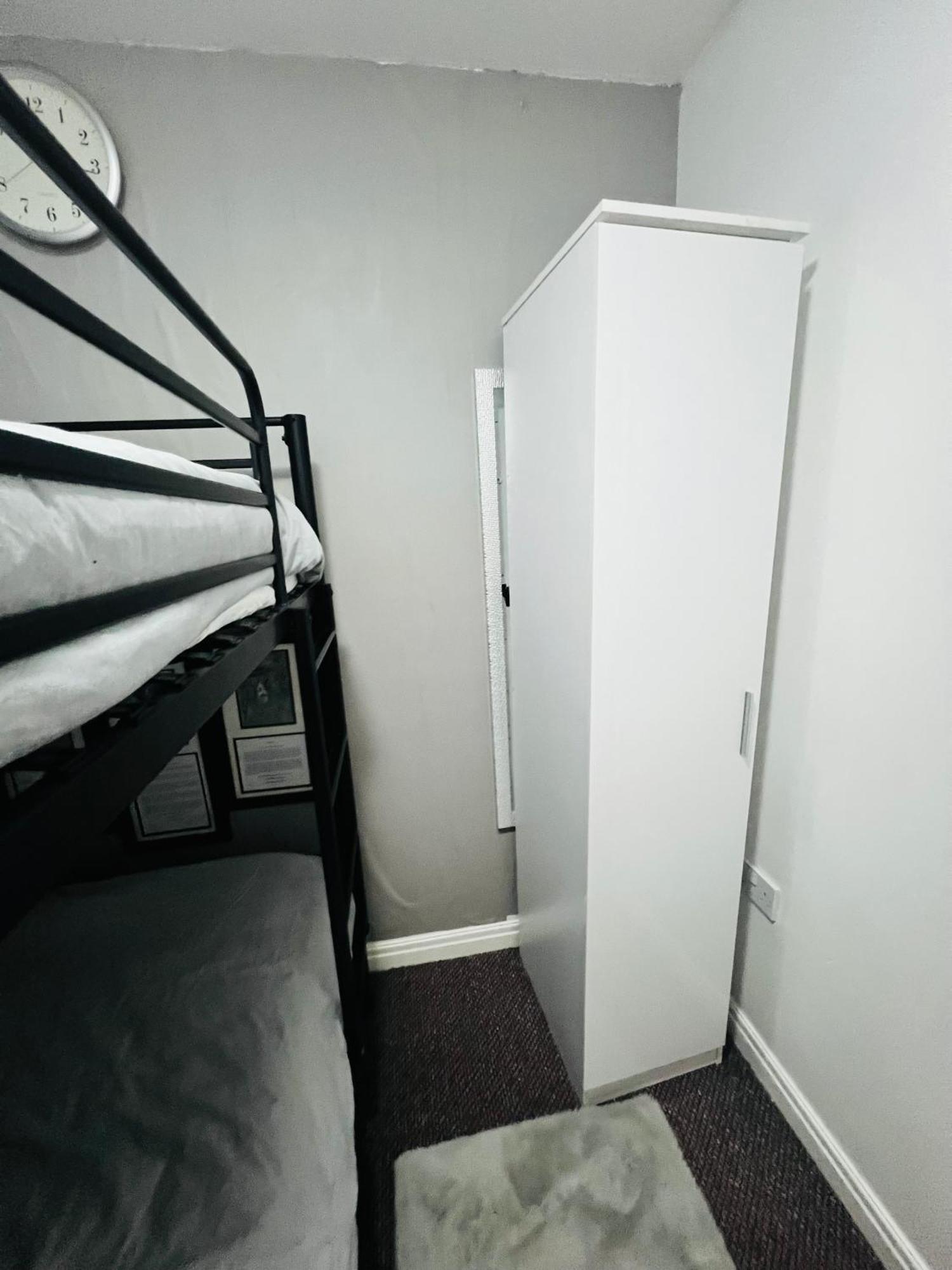 Modern Home With Free Parking,Near To City Center 利物浦 外观 照片