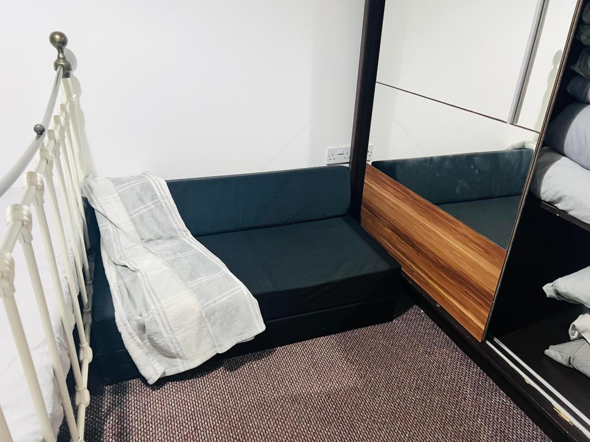 Modern Home With Free Parking,Near To City Center 利物浦 外观 照片