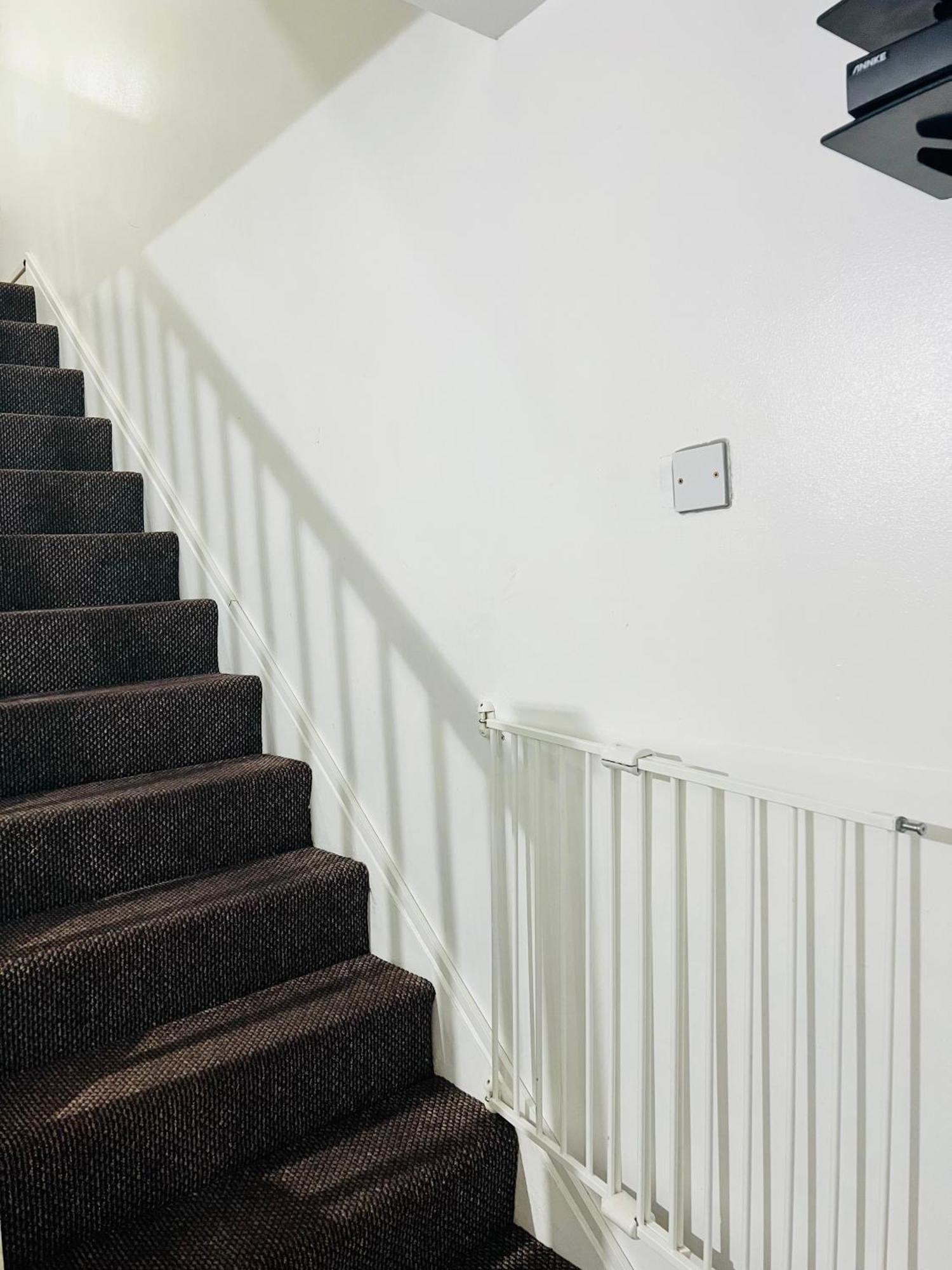 Modern Home With Free Parking,Near To City Center 利物浦 外观 照片